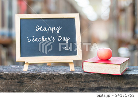 Happy teacher day greeting announcement on board Happy teacher day greeting announcement on board 54151755
