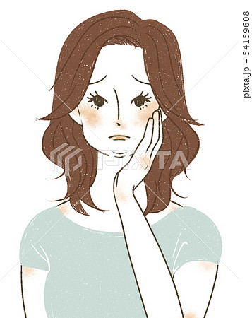 顔のむくみ・脂肪に悩む女性 顔のむくみ・脂肪に悩む女性 54159608