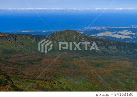 鳥海山の紅葉 54163130