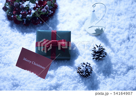 クリスマスプレゼントイメージ 54164907