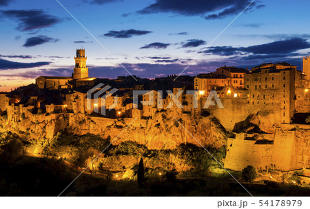 Pitigliano at dusk, mediaeval town, Tuscany, Italy Pitigliano at dusk, mediaeval town, Tuscany, Italy 54178979