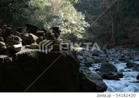 天安河原の石積み3 天安河原の石積み3 54182420