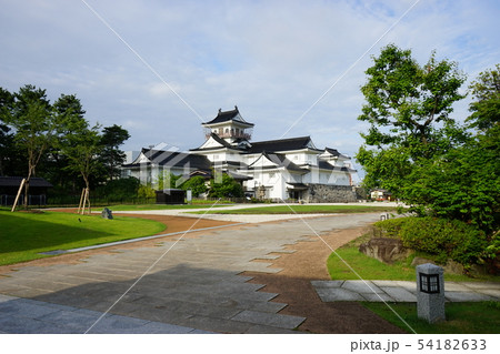 富山城址公園の朝 54182633