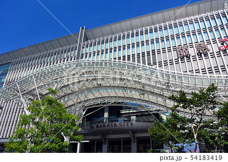 JR九州博多駅の博多口駅ビル 54183419