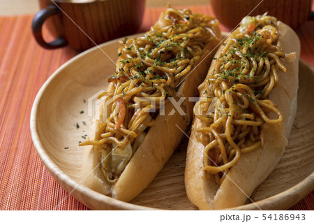 焼きそばパン 54186943