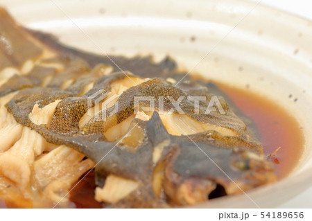 見栄えは良くないが家庭的で素朴な自宅調理の「プリンプリンのメイタガレイの煮付け」 54189656