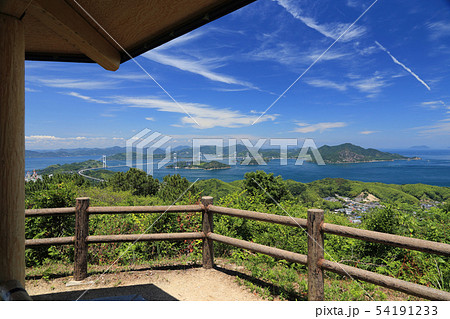 来島海峡と来島海峡大橋を四国側から見る 来島海峡と来島海峡大橋を四国側から見る 54191233