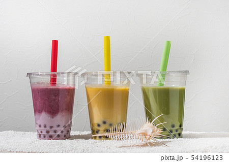 タピオカアイスティー　タピオカドリンク　Asian style Tapioca bubble tea 54196123