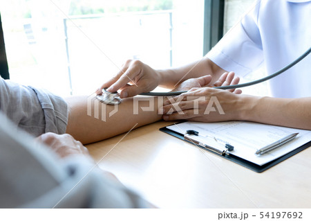 doctor sit test Pressure gauge and exam to the 54197692