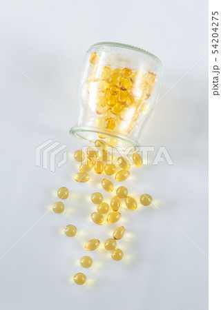 Omega-3 fish oil capsules Omega-3 fish oil capsules 54204275