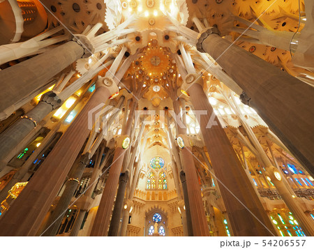 スペイン バルセロナ サグラダ・ファミリア 内部 inside of Sagrada Familia スペイン バルセロナ サグラダ・ファミリア 内部 inside of Sagrada Familia 54206557