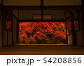 秋の寺、紅葉、赤い額縁庭園 54208856