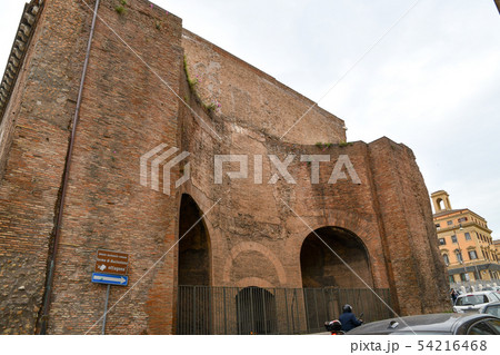 ローマ市内の古代遺跡(イタリア) アウラ・オッタゴナーディオクレティアヌス浴場跡・ローマ国立博物館 ローマ市内の古代遺跡(イタリア) アウラ・オッタゴナーディオクレティアヌス浴場跡・ローマ国立博物館 54216468