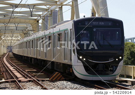東急田園都市線2020系(東武線内での試運転列車) 東急田園都市線2020系(東武線内での試運転列車) 54220914