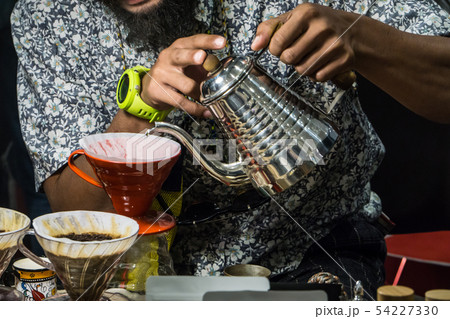 Barista Drip Coffee in Filter paper in Street Mark 54227330