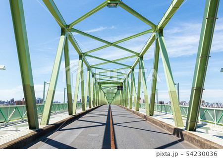 快晴の空 東京スカイツリーと木根川橋 快晴の空 東京スカイツリーと木根川橋 54230036