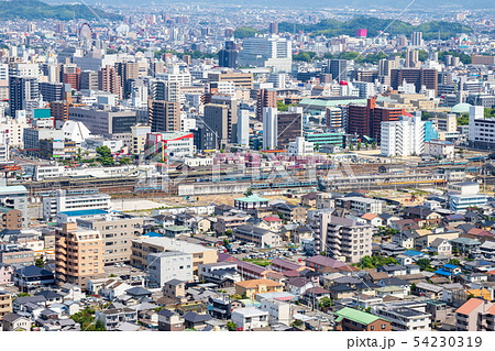 松山市市街地の操車場　（愛媛県松山市） 54230319