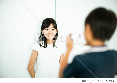 少年　少女　ユーチューバー 54235993
