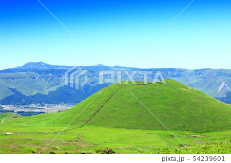 熊本地震後の阿蘇米塚 54239601