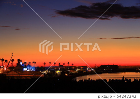 タルイサザンビーチ りんくう南浜海水浴場(大阪府泉南市)夕暮れ タルイサザンビーチ りんくう南浜海水浴場(大阪府泉南市)夕暮れ 54247242