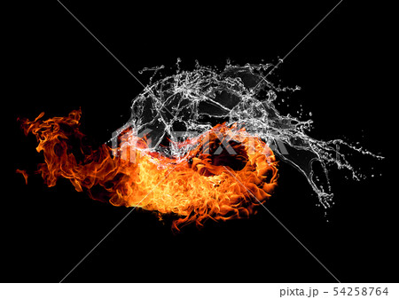 炎と水を組み合わせた抽象的な円のイラスト素材