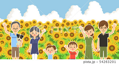 並んで手を振る三世代家族とペット ひまわり畑 並んで手を振る三世代家族とペット ひまわり畑 54263201