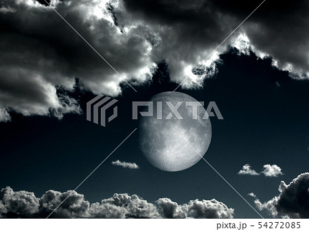 The moon in the night skyのイラスト素材 [54272085] - PIXTA
