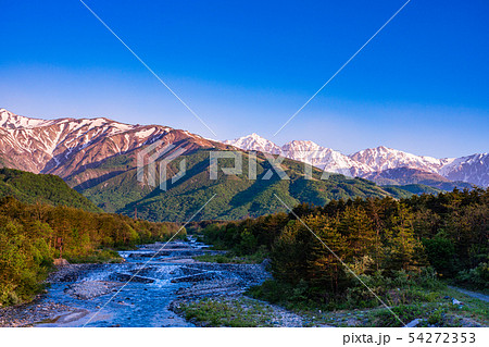 (長野県)白馬三山 八方尾根 平川 夜明け (長野県)白馬三山 八方尾根 平川 夜明け 54272353