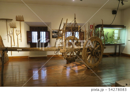 聖女テレサの街　アビラ博物館 54278083