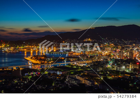 長崎県 佐世保 天神山展望台からの佐世保の夜景の写真素材