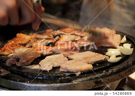 サムギョプサル 54280869