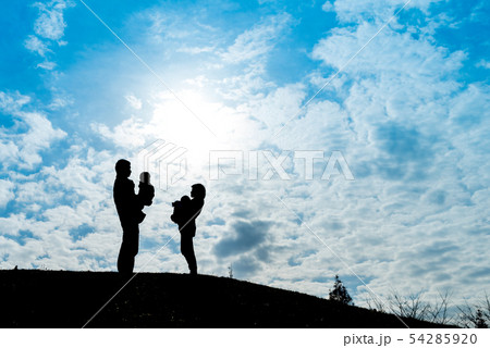 家族の休日 家族の休日 54285920