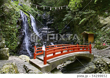 犬鳴山七宝瀧寺 行者の滝(大阪府泉佐野市) 犬鳴山七宝瀧寺 行者の滝(大阪府泉佐野市) 54299652
