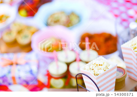 ピクニック　フード　ドリンク 54300371