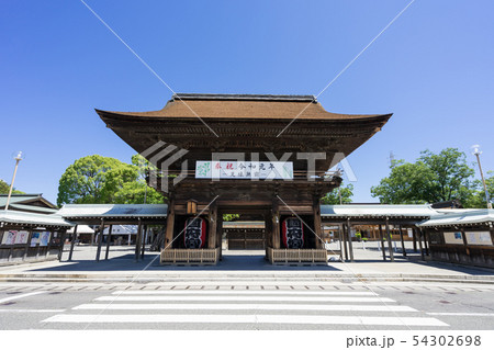 国府宮 （尾張大国霊神社） 楼門  54302698