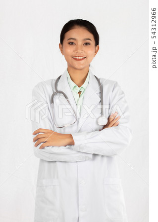 Asian medicine doctor woman isolated Asian medicine doctor woman isolated 54312966