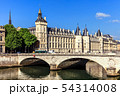 Conciergerie Castle and Bridge of Change. Paris  54314008