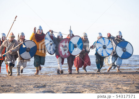 Slavic warriors reeanctors fight 54317571