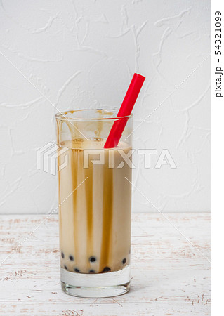 黒糖タピオカミルク　Tapioca drink in fashion in Asia 54321099