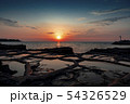 日の出 人 雲 54326529
