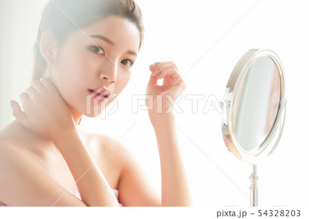 女性　ビューティー 54328203