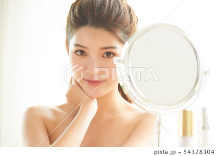 女性　ビューティー 54328304