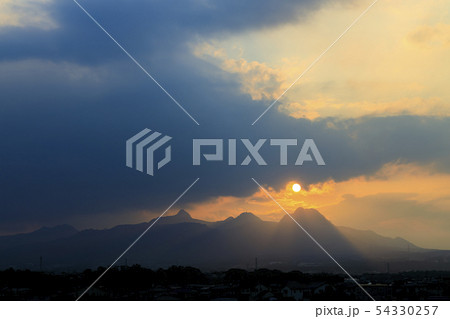 榛名山　夕焼け　道の駅よしおか付近 54330257