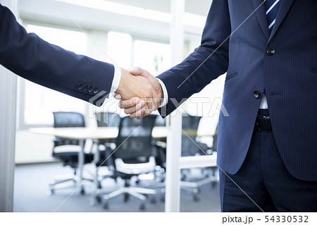 ビジネスイメージ・握手 54330532