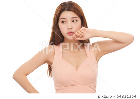 女性　ビューティー　 54331354