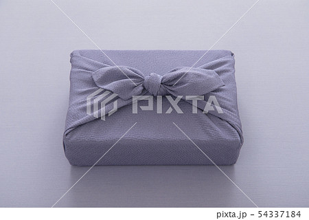 風呂敷包み 54337184