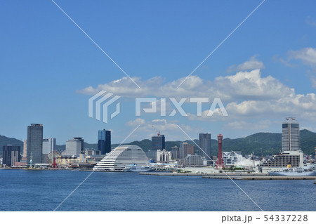 神戸港と青空 54337228