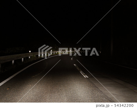 夜の山道 夜の山道 54342200