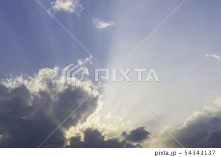 青空 空 雲 光芒 背景 背景素材 青空 空 雲 光芒 背景 背景素材 54343137