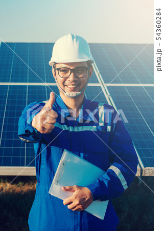 operation and maintenance in solar power plant 54360284